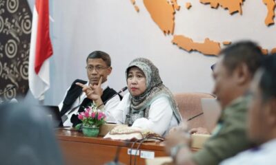 Pj Sekda Kota Depok, Nina Suzana memimpin rapat persiapan Abdi Nagri Nganjang Ka Warga di Ruang Edelweis Lantai 5 Balai Kota Depok